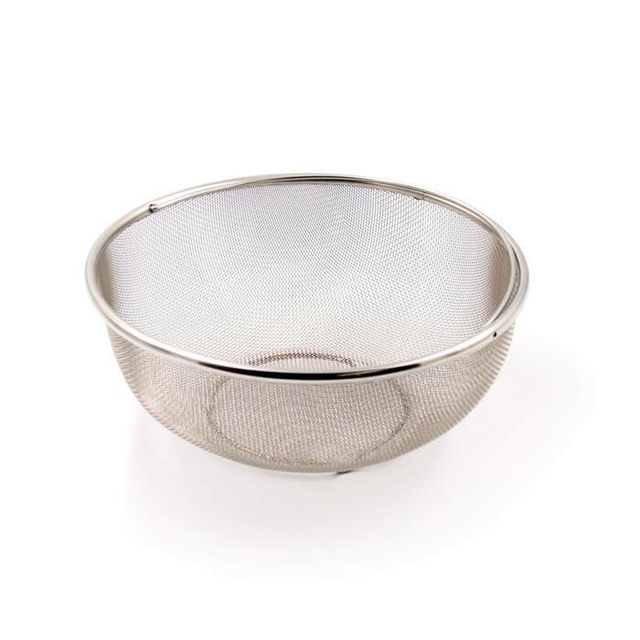 ダッチオーブンに使用できるザル